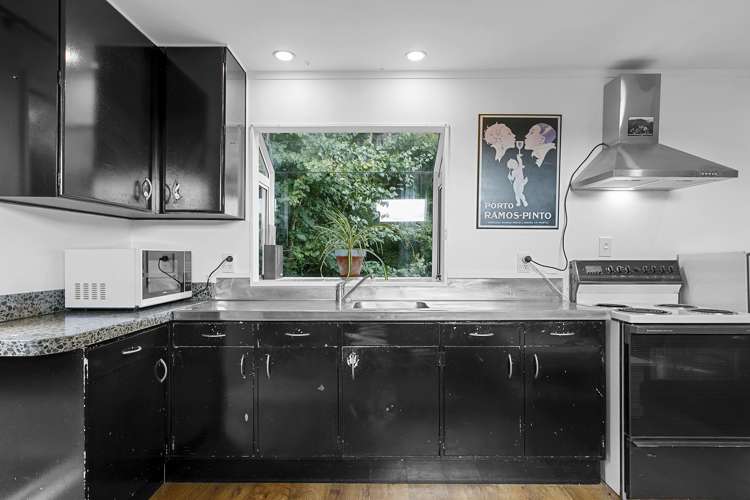 1/10 Weka Road Waipahihi_9