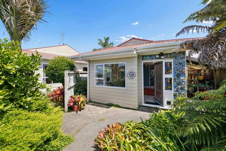 6 Lillian Place Orewa_14