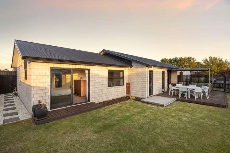 6 Probert Crescent Chartwell_11