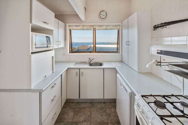 1/4 Marama Street Castor Bay_6