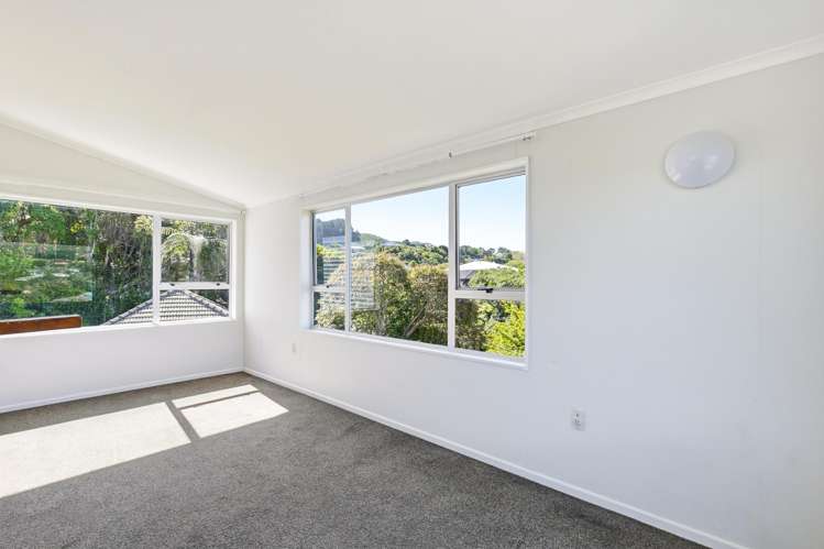 15 Romney Square Tawa_18