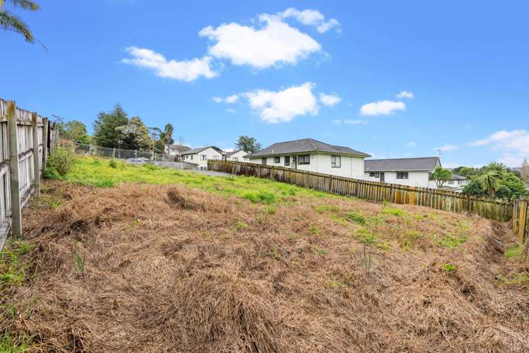 6 Landsdale Place Massey_10