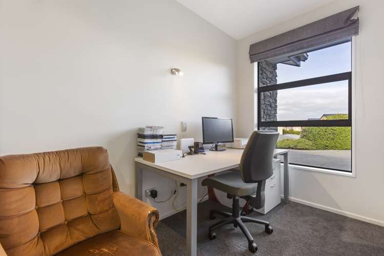 11 Ethereal Crescent Cromwell_12