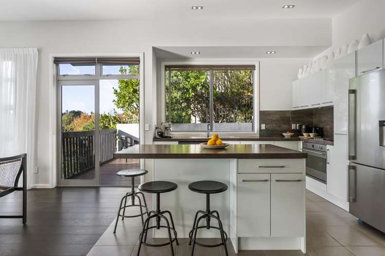 44 Rewa Road Maraetai_9