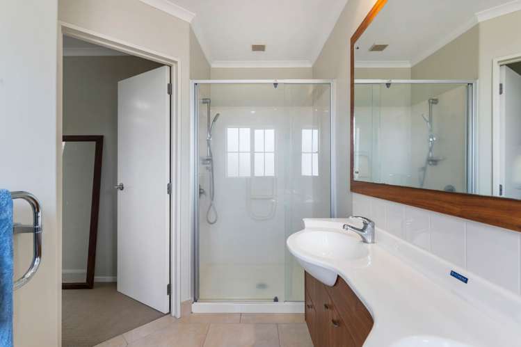 32 Coachman Drive Flat Bush_20