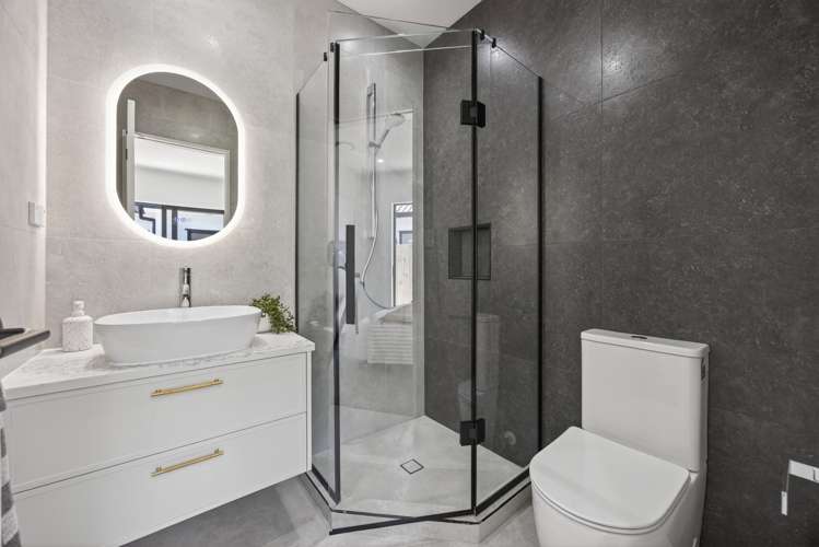 10 Tuwai Crescent Opaheke_26