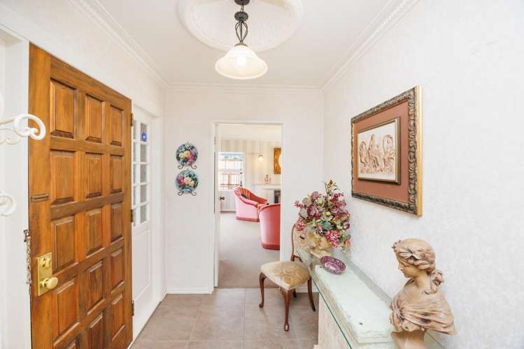 7 Woodfield Avenue Roslyn_6