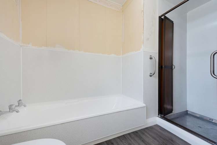 21 Firth Terrace Karori_17