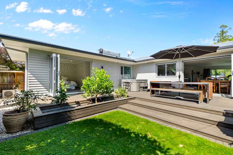 916b River Road Queenwood_18