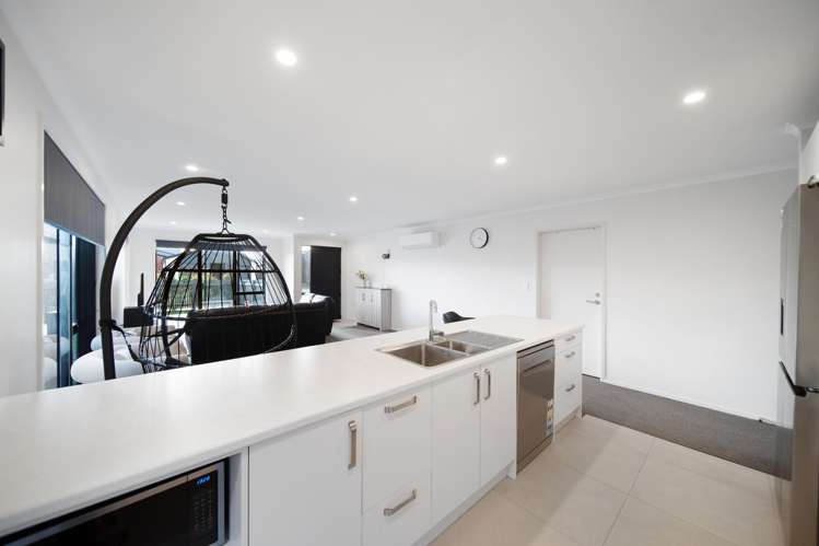 30 John Main Drive_4