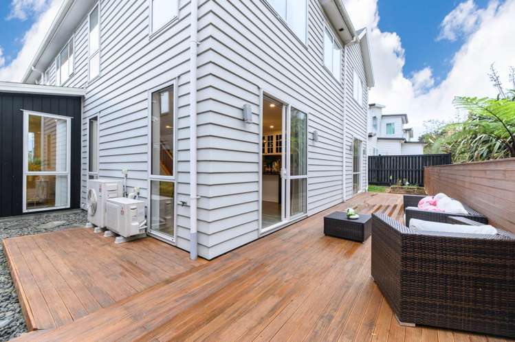 39 Remuremu Street Long Bay_37