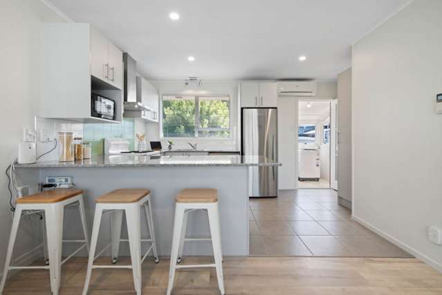 2/38 Shackleton Road Mt Eden_4
