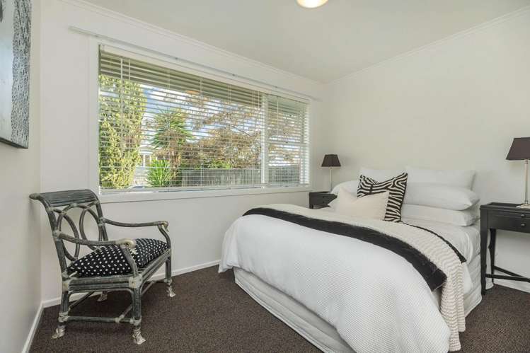 1/1 Harvey Place St Heliers_5