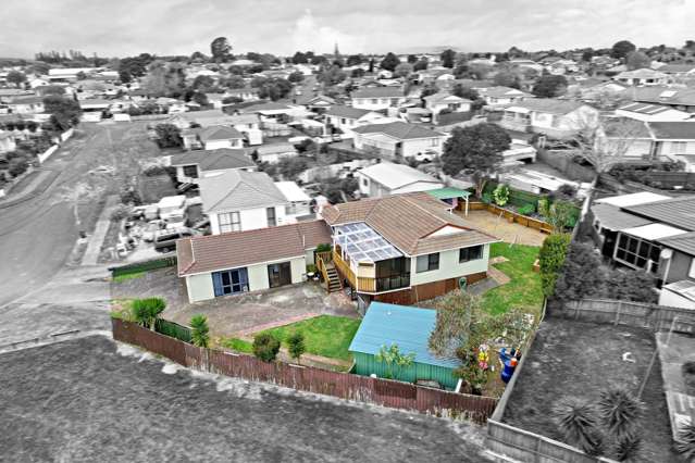 18 Blackgate Place Manurewa_1