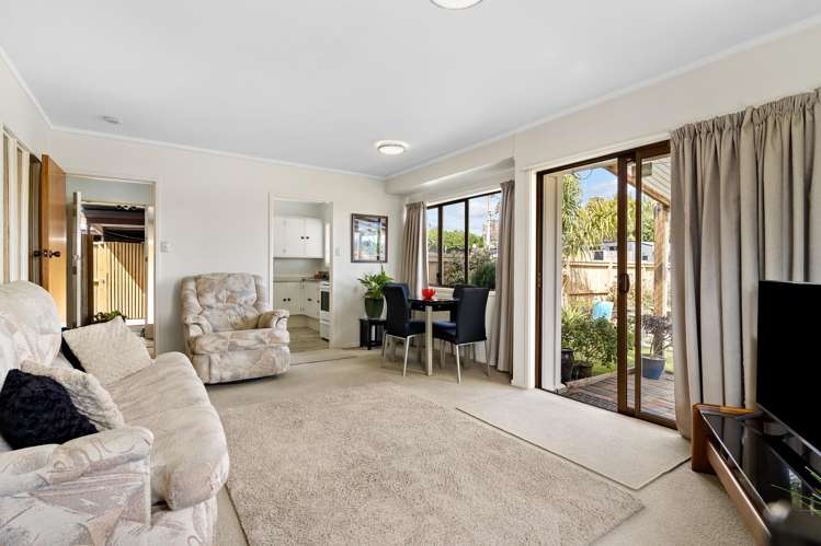 1/151 Verbena Road Birkdale_4