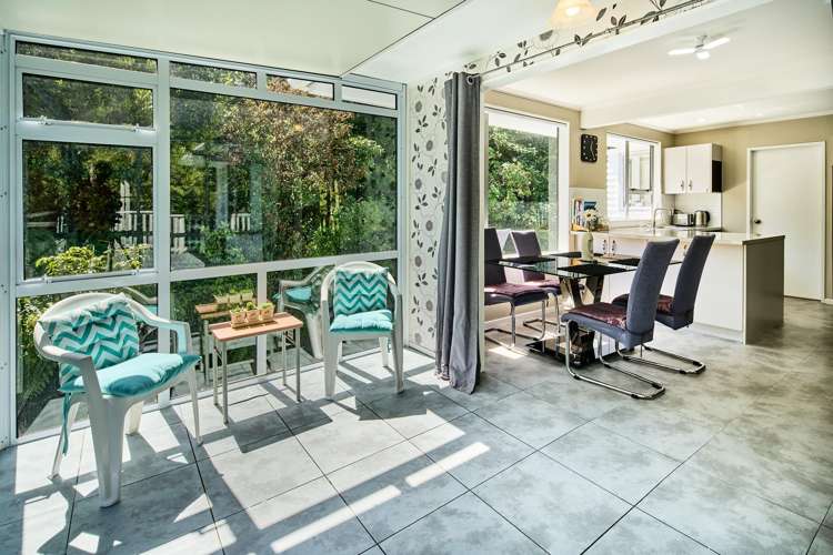 4 Rokewa Way Paparangi_16