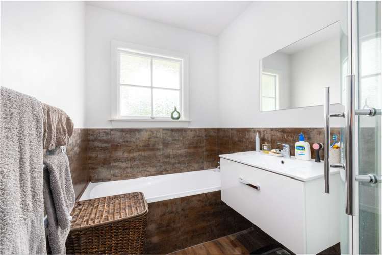 281 Avonhead Road Avonhead_7