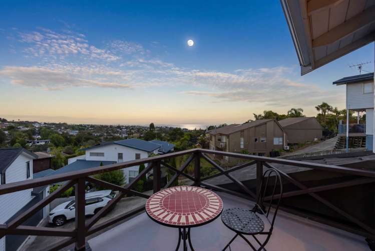 10 Galaxy Drive Mairangi Bay_8