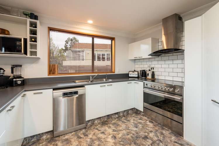 31 Mcfadden Drive Mosgiel_8