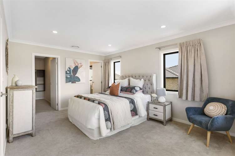 97 Medallion Drive Oteha_10