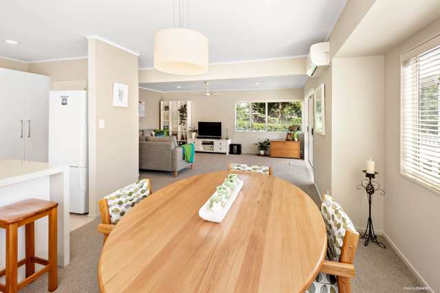 2/121 Ocean View Road Hillcrest_4