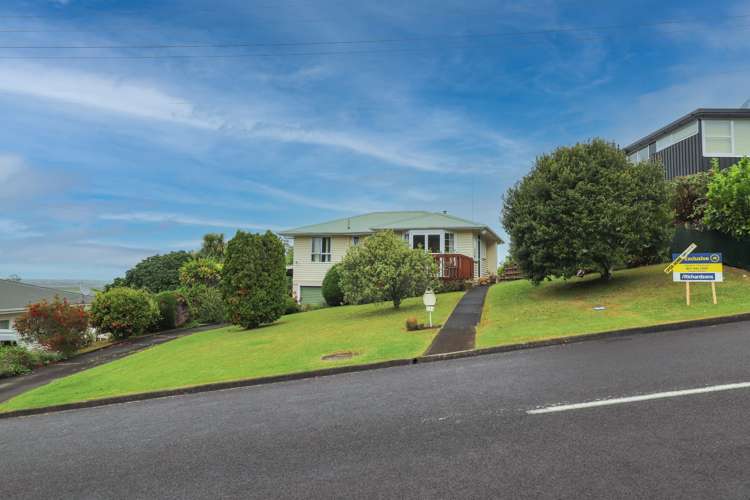 131 Brunton Crescent Thames_15