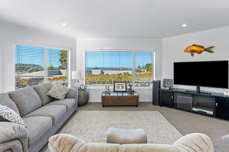 7 Omana Avenue, Shelly Beach_2