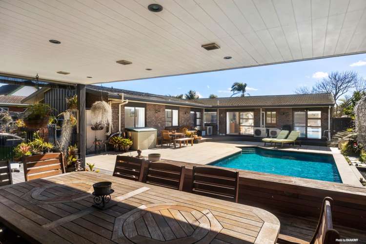 19 Vivian Wilson Drive Eastern Beach_16