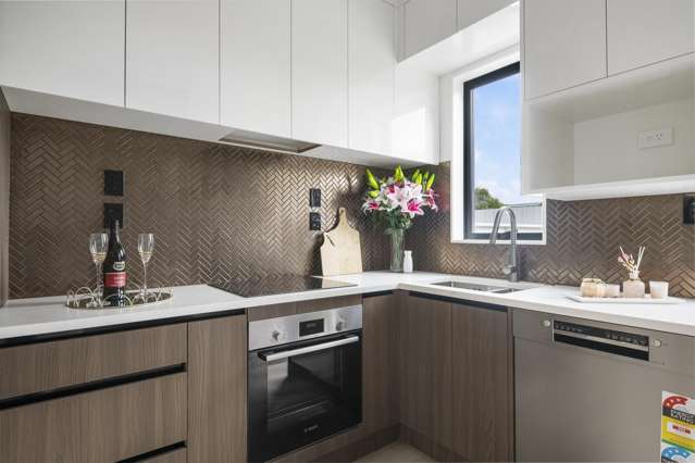 8/302 Blockhouse Bay Road Avondale_4