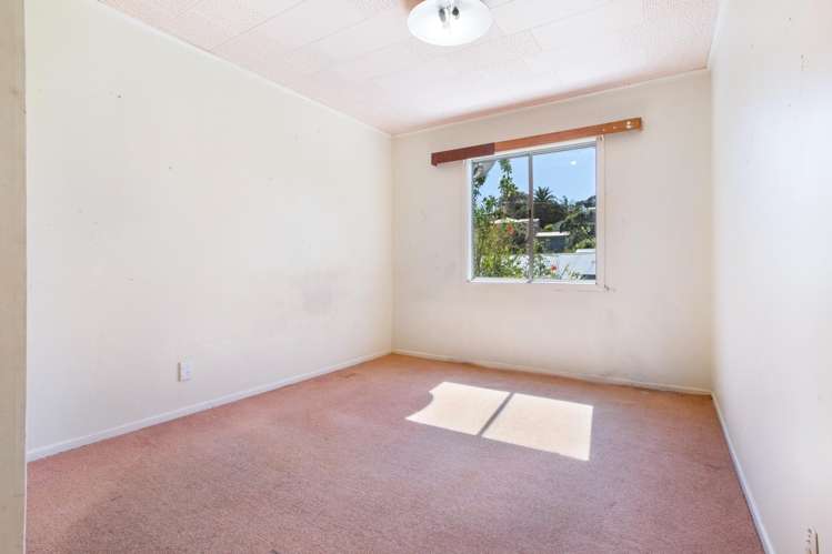 5 Blake Street Surfdale_16