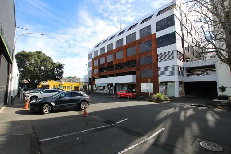 2-6 Crowhurst Street Newmarket_1