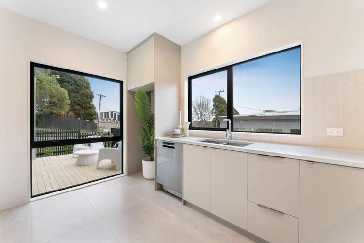 1/29 Brandon Road Glen Eden_10