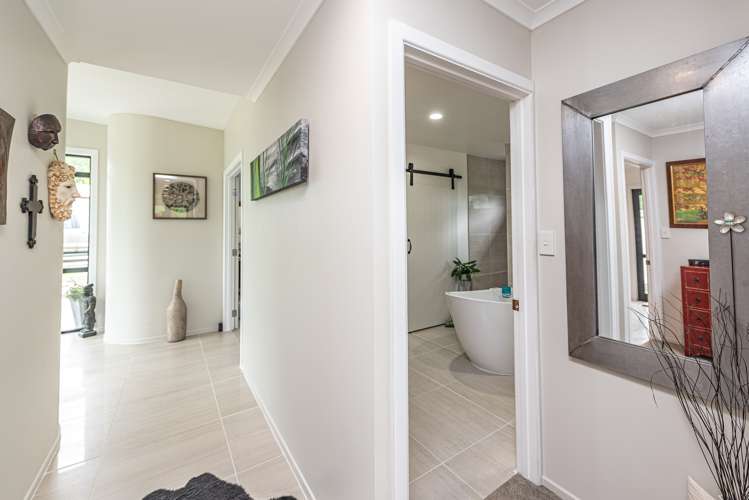 122a No 2 Line Okoia_6