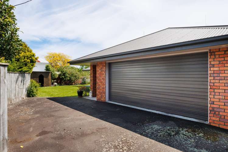 32 Grey Street Feilding_23