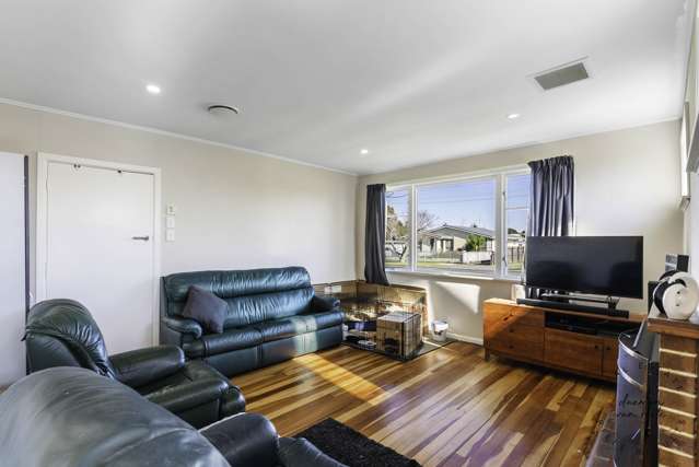 1/90 Kelvin Road Papakura_4