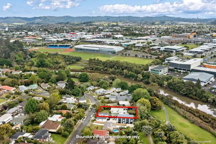 48 Sherwood Avenue Te Atatu South_16