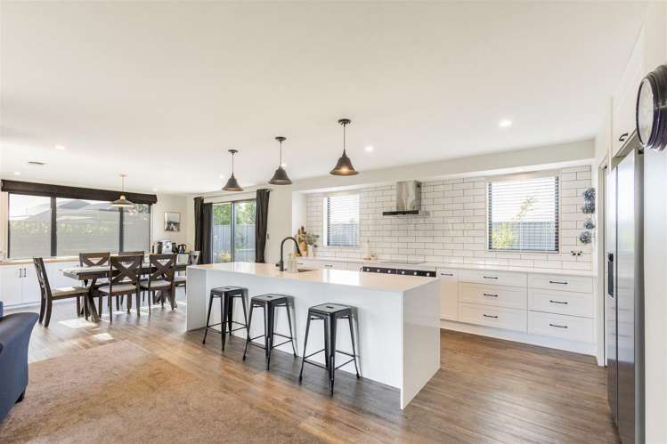 44 Eastons Road_2