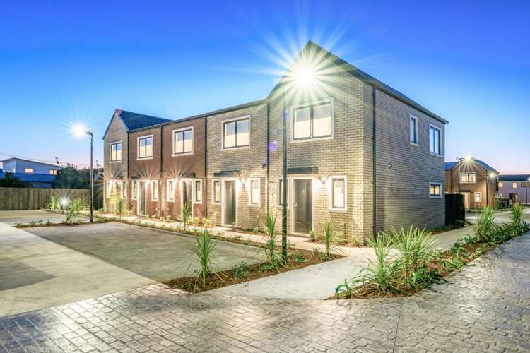 42/137 Hall Avenue_0