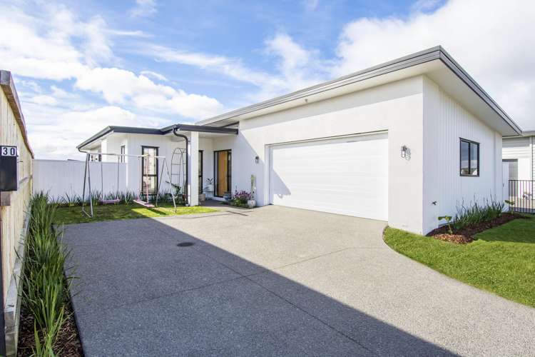 30 Awatira Drive Papamoa_4