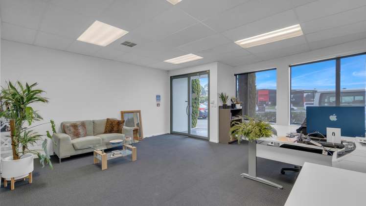 32c Sheffield Crescent Burnside_2