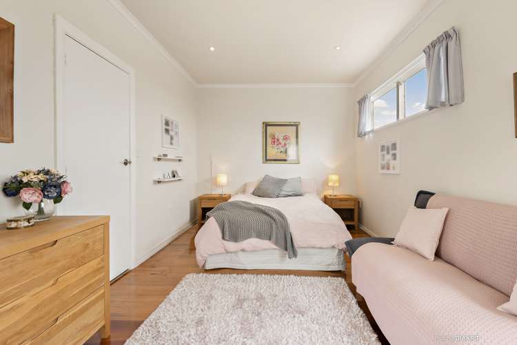 68 Madras Street Khandallah_11