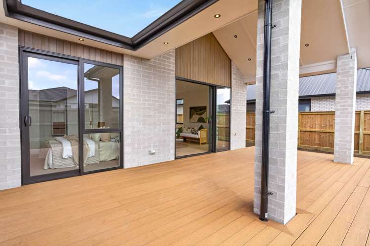 20 Beveridge Road One Tree Point_27