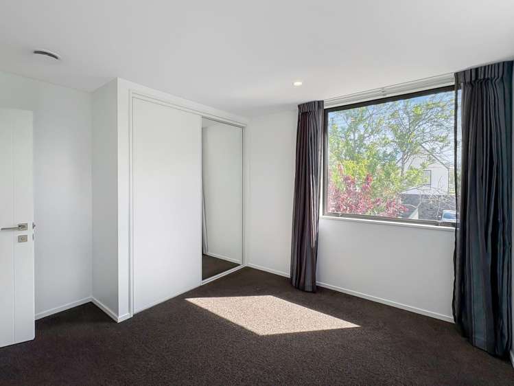 49 Gracefield Av Christchurch Central_11