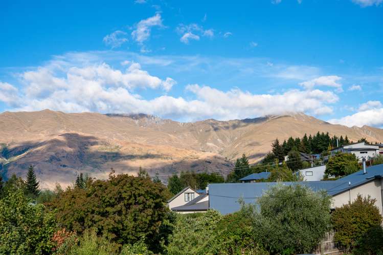 6 Plantation Road Wanaka_2
