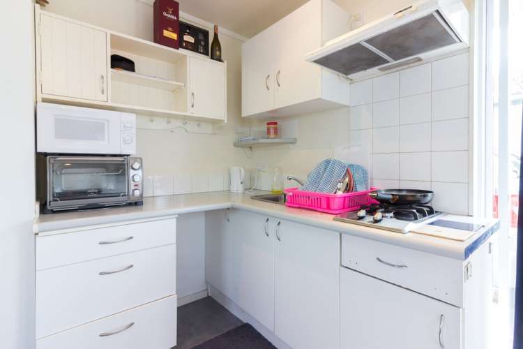 36 Seaward Place Wattle Downs_10