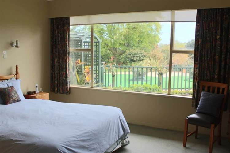 92 Forest Lakes Road Otaki_11