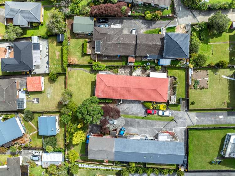 2/4212a Great North Road Glendene_15