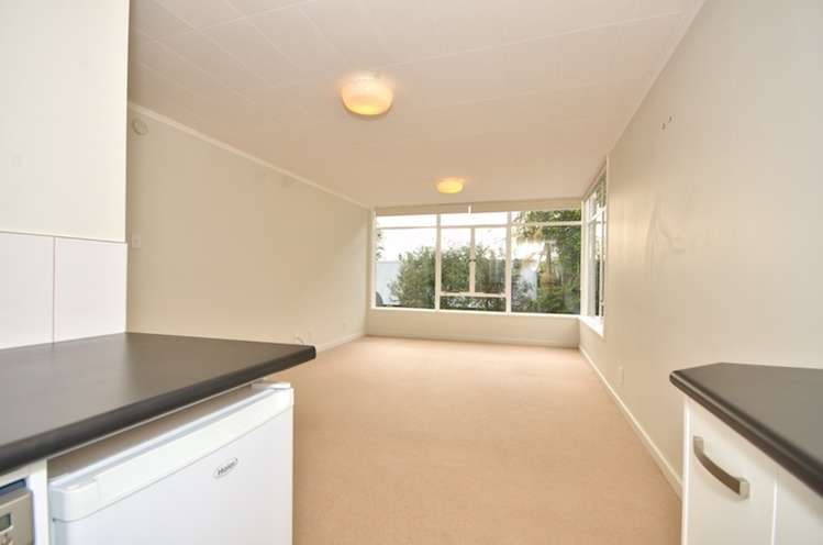 2/135 Jervois Road Herne Bay_4