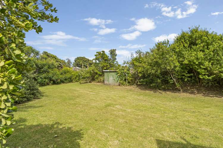 39a Tasman Road Otaki Beach_16