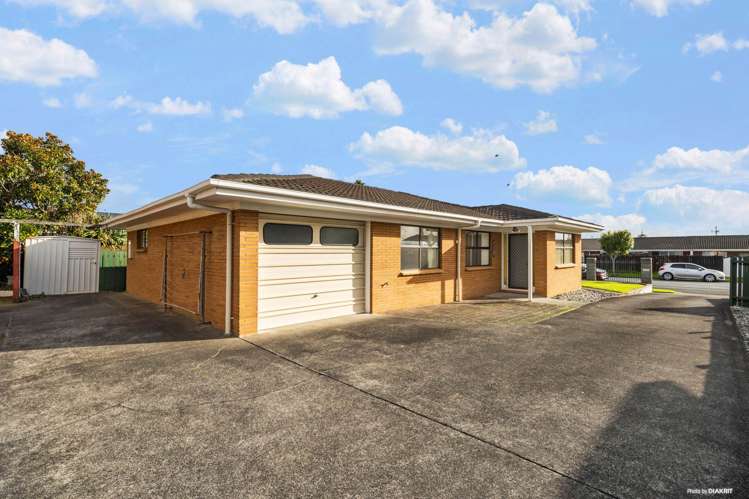 1/75 Rangitoto Road_1